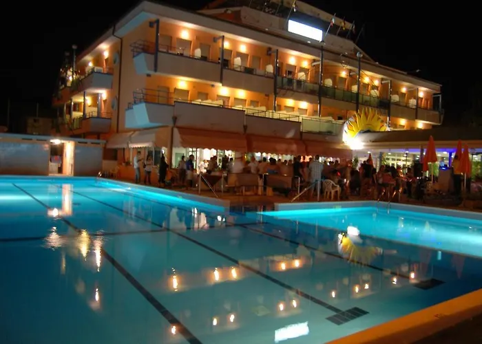 Serenissima Village منتجع 3*