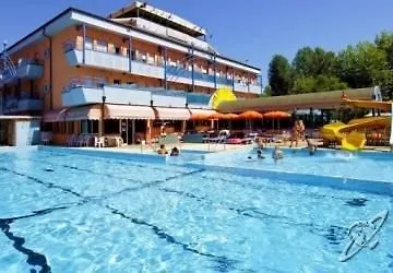 Serenissima Village Θέρετρο 3*