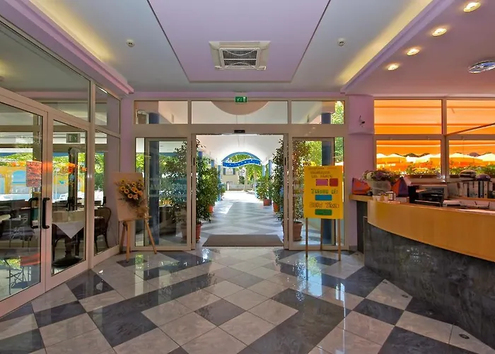 Serenissima Village 3*